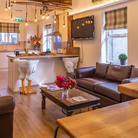 Lakes Boutique Hostel Apartment ווינדרמר מראה חיצוני תמונה