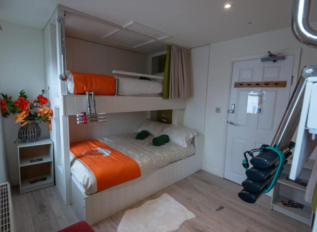 Lakes Boutique Hostel Apartment ווינדרמר מראה חיצוני תמונה