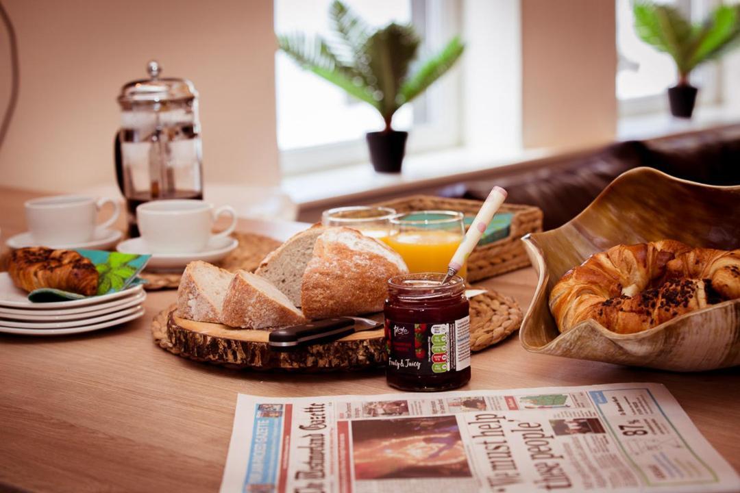 Lakes Boutique Hostel Apartment ווינדרמר מראה חיצוני תמונה